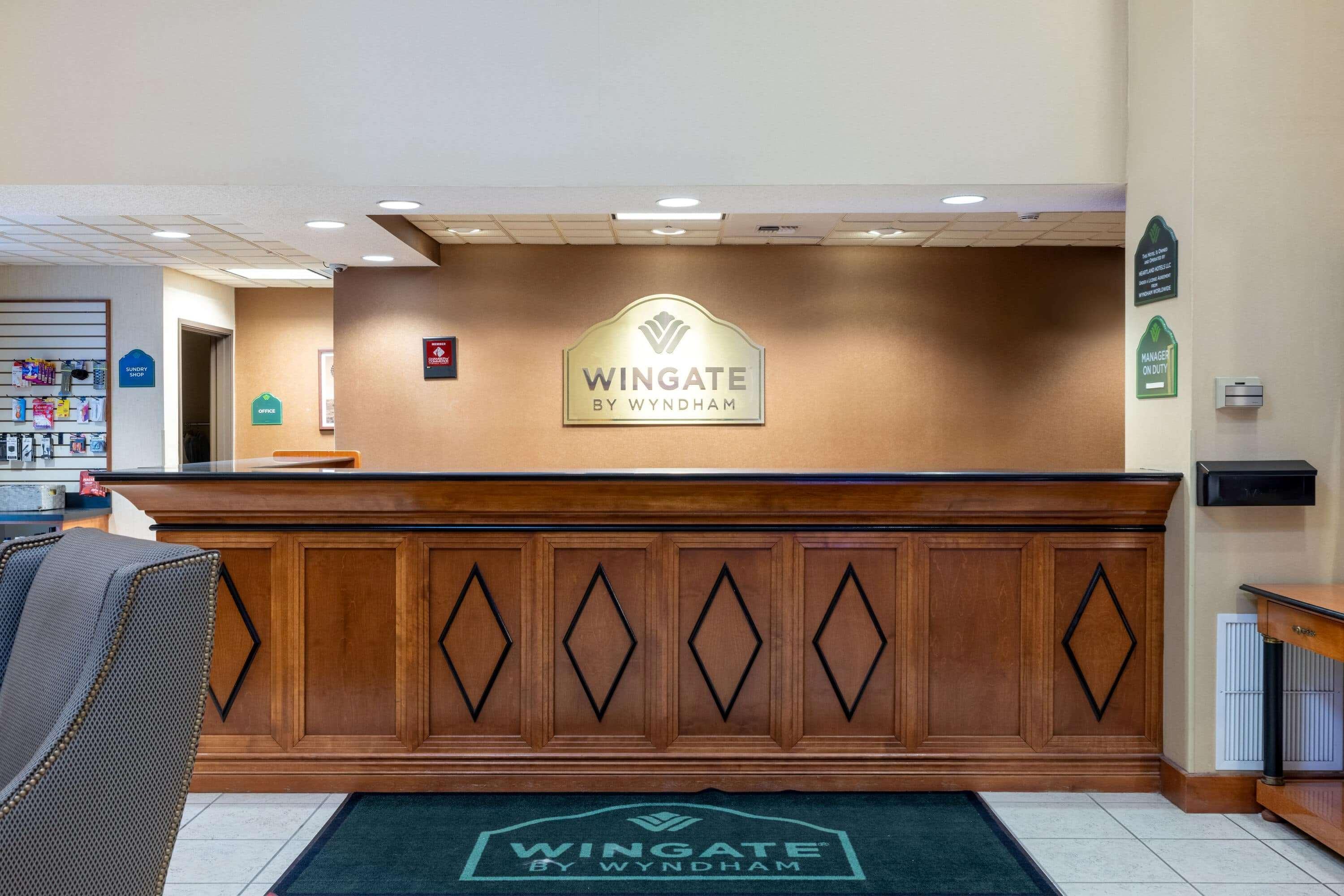 Wingate By Wyndham Gillette Hotel Exterior foto
