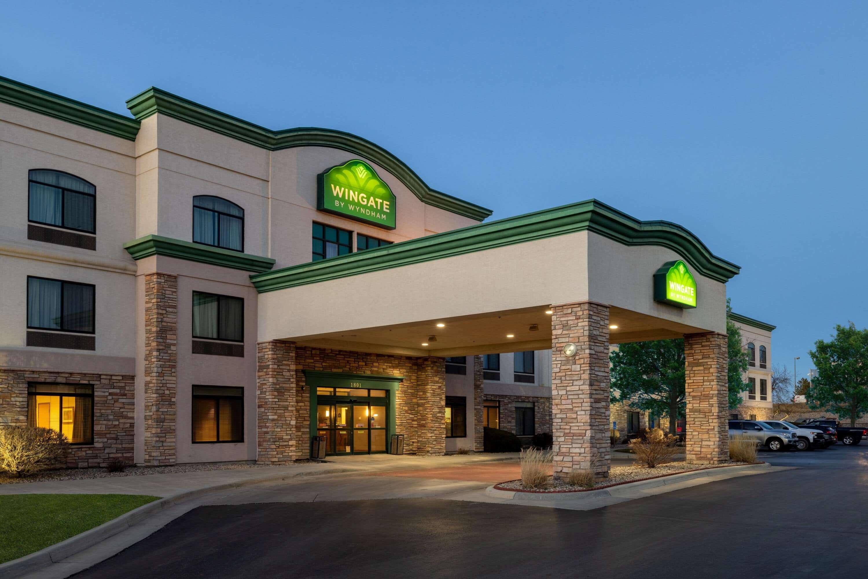 Wingate By Wyndham Gillette Hotel Exterior foto